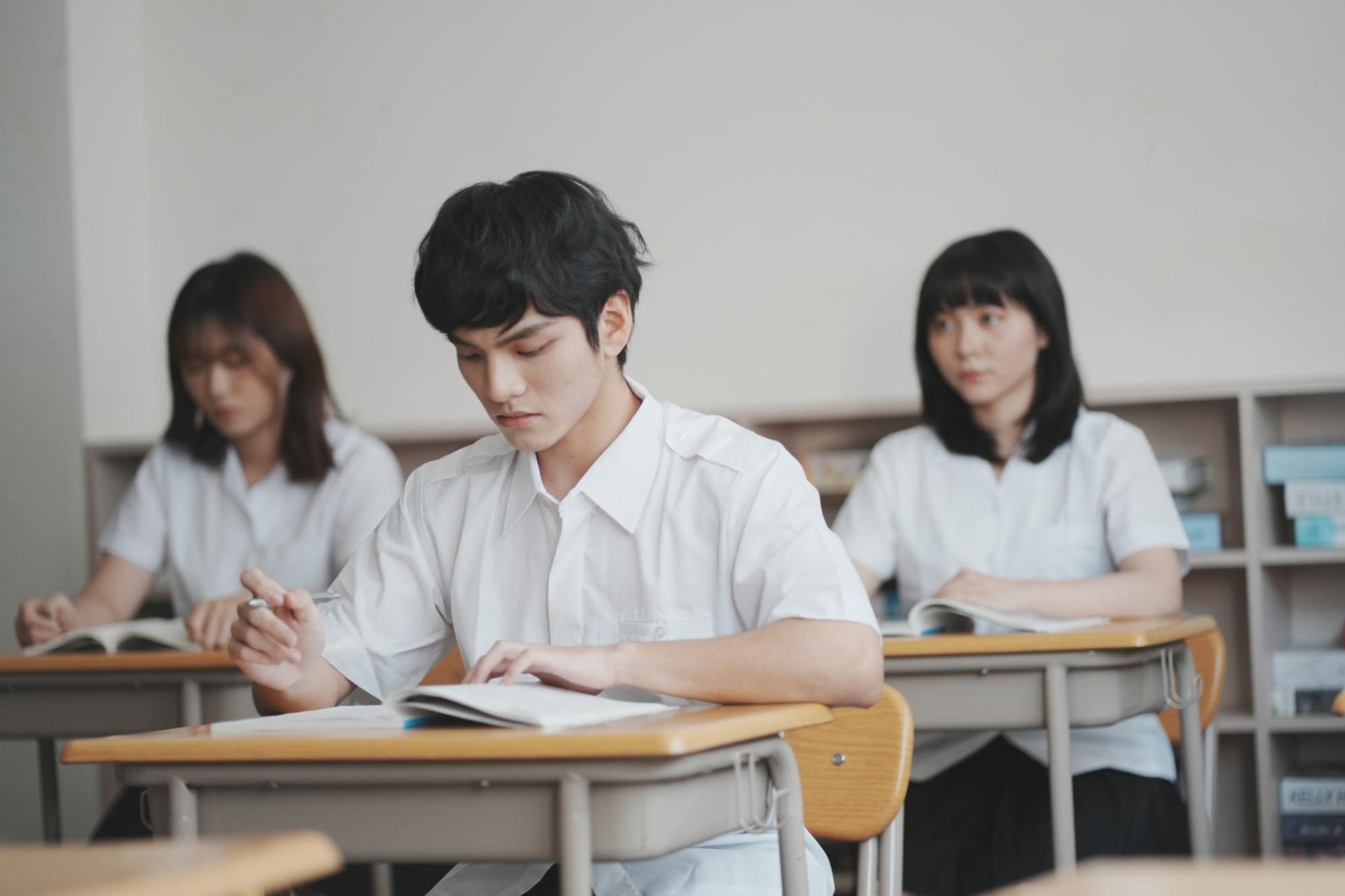 第五張圖靠上